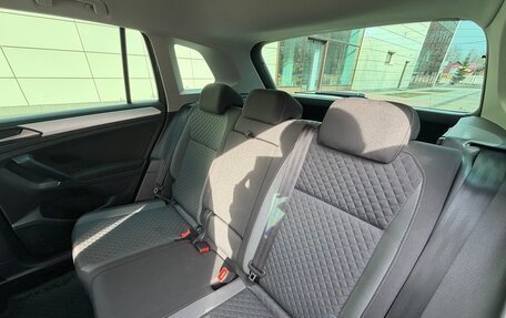 Volkswagen Tiguan II, 2017 год, 2 200 000 рублей, 6 фотография