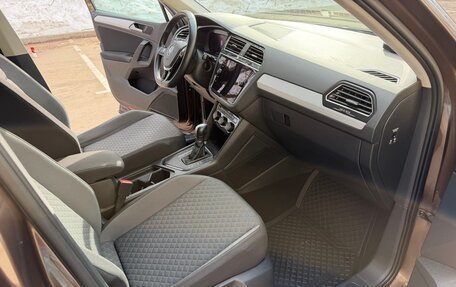 Volkswagen Tiguan II, 2017 год, 2 200 000 рублей, 7 фотография