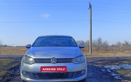 Volkswagen Polo VI (EU Market), 2012 год, 690 000 рублей, 1 фотография