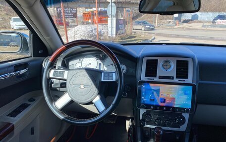 Chrysler 300C II, 2007 год, 1 250 000 рублей, 9 фотография