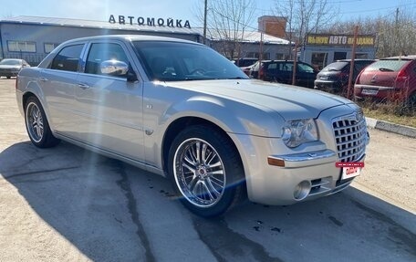 Chrysler 300C II, 2007 год, 1 250 000 рублей, 4 фотография