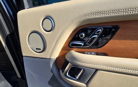 Land Rover Range Rover IV рестайлинг, 2018 год, 6 500 000 рублей, 19 фотография