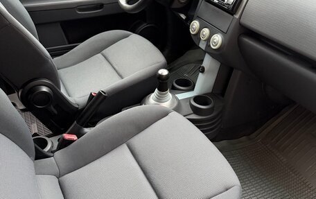 Mitsubishi Colt VI рестайлинг, 2005 год, 360 000 рублей, 3 фотография