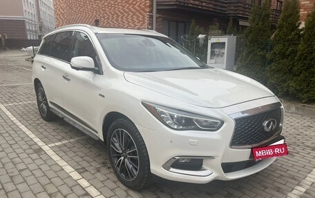 Infiniti QX60 I рестайлинг, 2018 год, 2 800 000 рублей, 3 фотография