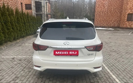 Infiniti QX60 I рестайлинг, 2018 год, 2 800 000 рублей, 7 фотография
