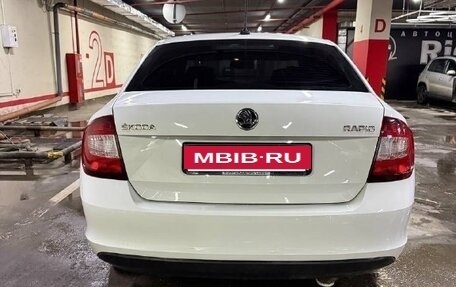 Skoda Rapid I, 2018 год, 1 050 000 рублей, 6 фотография