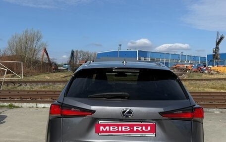 Lexus NX I, 2018 год, 3 500 000 рублей, 2 фотография