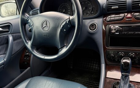 Mercedes-Benz C-Класс, 2003 год, 750 000 рублей, 8 фотография