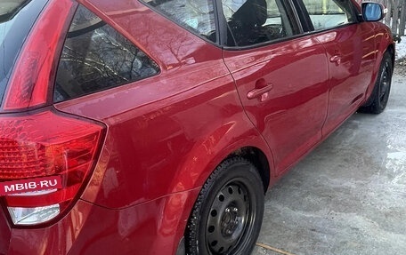 KIA cee'd I рестайлинг, 2011 год, 850 000 рублей, 4 фотография