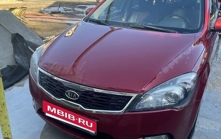 KIA cee'd I рестайлинг, 2011 год, 850 000 рублей, 3 фотография