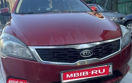 KIA cee'd I рестайлинг, 2011 год, 850 000 рублей, 9 фотография