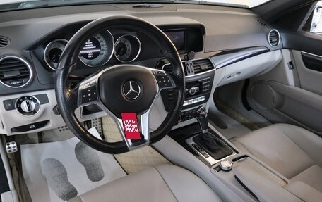 Mercedes-Benz C-Класс, 2011 год, 1 649 000 рублей, 12 фотография