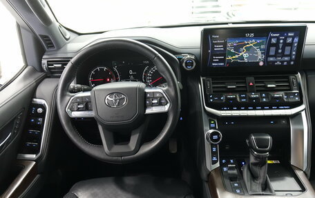 Toyota Land Cruiser, 2024 год, 14 900 000 рублей, 11 фотография