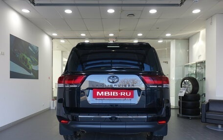 Toyota Land Cruiser, 2024 год, 14 900 000 рублей, 6 фотография