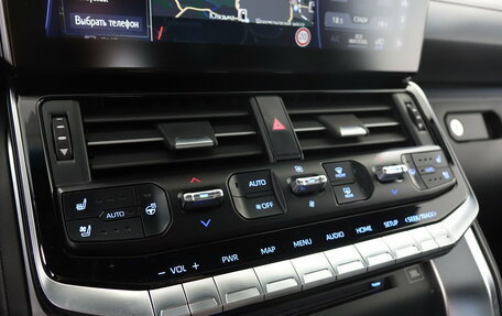 Toyota Land Cruiser, 2024 год, 14 900 000 рублей, 16 фотография