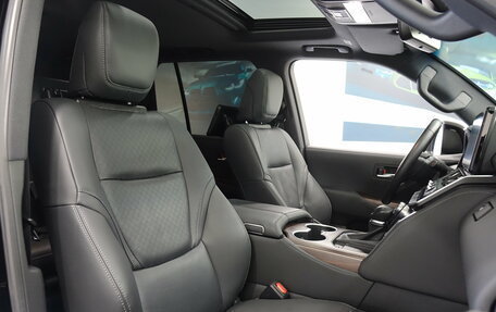 Toyota Land Cruiser, 2024 год, 14 900 000 рублей, 22 фотография