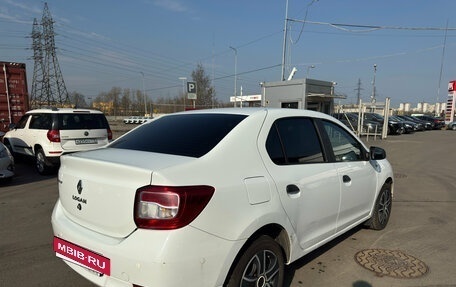 Renault Logan II, 2018 год, 749 000 рублей, 5 фотография