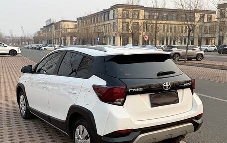 Toyota Yaris XP150 рестайлинг, 2022 год, 1 255 000 рублей, 7 фотография