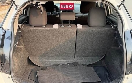 Toyota Yaris XP150 рестайлинг, 2022 год, 1 255 000 рублей, 18 фотография