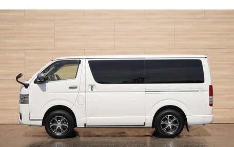 Toyota HiAce H200, 2023 год, 4 672 000 рублей, 6 фотография