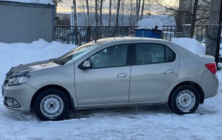 Renault Logan II, 2016 год, 549 000 рублей, 5 фотография