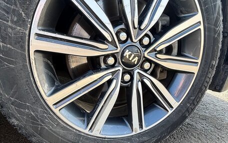 KIA K5 II, 2019 год, 2 750 000 рублей, 33 фотография