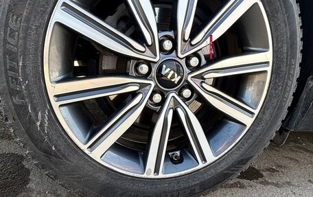 KIA K5 II, 2019 год, 2 750 000 рублей, 32 фотография