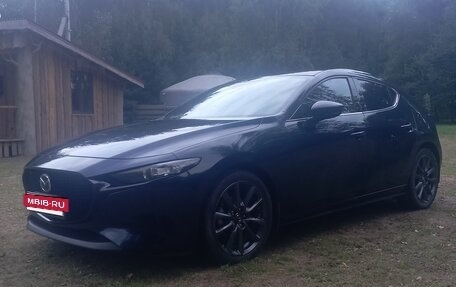 Mazda 3, 2020 год, 1 830 000 рублей, 10 фотография