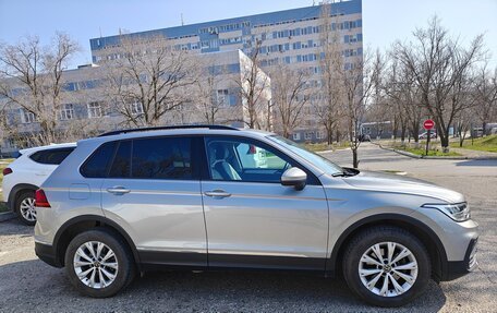 Volkswagen Tiguan II, 2020 год, 3 150 000 рублей, 3 фотография