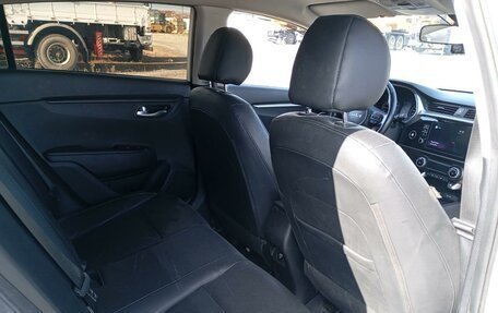 KIA Rio IV, 2022 год, 1 600 550 рублей, 14 фотография