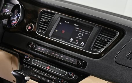 KIA Carnival III, 2019 год, 2 699 000 рублей, 14 фотография