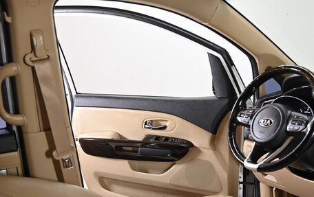 KIA Carnival III, 2019 год, 2 699 000 рублей, 18 фотография