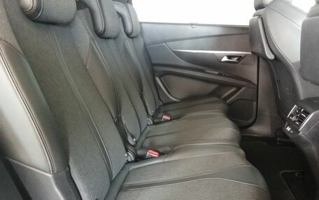 Peugeot 5008 II, 2018 год, 1 770 000 рублей, 10 фотография