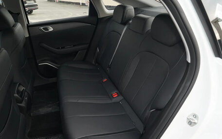 Geely Emgrand, 2026 год, 1 490 000 рублей, 6 фотография