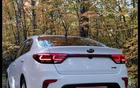 KIA Rio IV, 2018 год, 1 500 000 рублей, 3 фотография