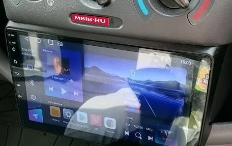 Toyota Vitz, 2001 год, 329 000 рублей, 14 фотография