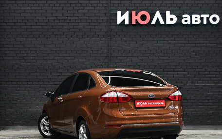 Ford Fiesta, 2015 год, 880 000 рублей, 4 фотография