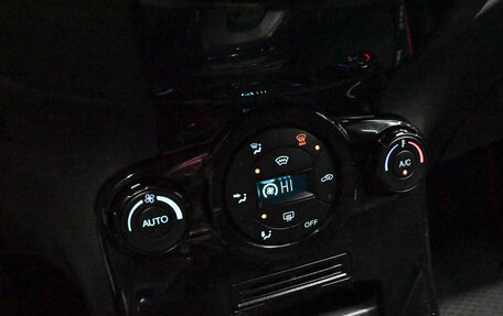 Ford Fiesta, 2015 год, 880 000 рублей, 14 фотография