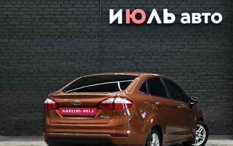 Ford Fiesta, 2015 год, 880 000 рублей, 6 фотография