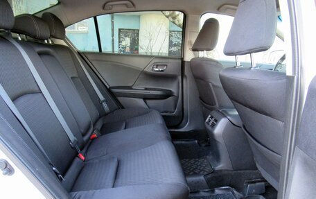 Honda Accord IX рестайлинг, 2013 год, 1 050 000 рублей, 11 фотография