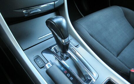 Honda Accord IX рестайлинг, 2013 год, 1 050 000 рублей, 18 фотография