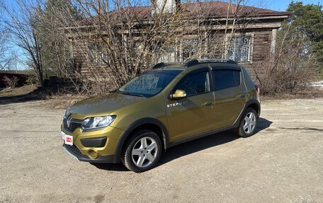 Renault Sandero II рестайлинг, 2016 год, 930 000 рублей, 1 фотография