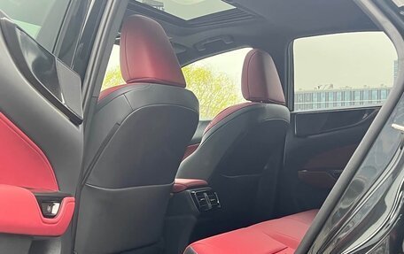 Lexus NX, 2025 год, 5 990 000 рублей, 13 фотография