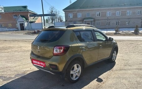 Renault Sandero II рестайлинг, 2016 год, 930 000 рублей, 5 фотография