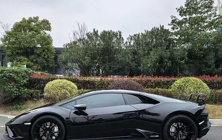 Lamborghini Huracán, 2021 год, 21 500 000 рублей, 6 фотография