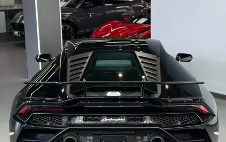 Lamborghini Huracán, 2021 год, 21 500 000 рублей, 3 фотография