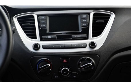 Hyundai Solaris II рестайлинг, 2021 год, 1 775 000 рублей, 13 фотография