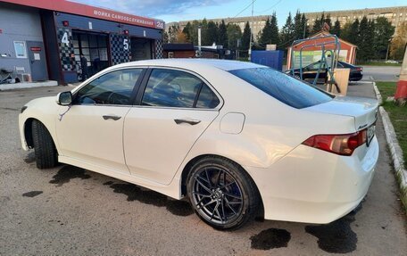 Honda Accord VIII рестайлинг, 2012 год, 1 300 000 рублей, 5 фотография