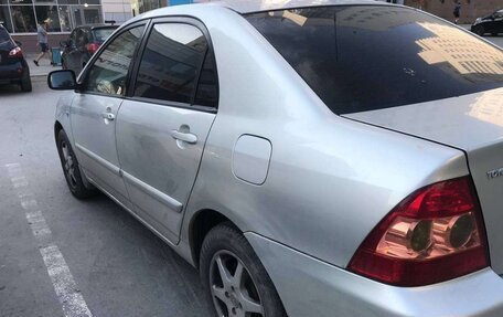 Toyota Corolla, 2005 год, 550 000 рублей, 3 фотография