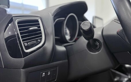 Mazda 3, 2016 год, 1 630 000 рублей, 15 фотография